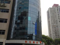 外景-深圳特区报业大厦