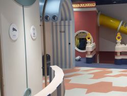 -奈尔宝家庭中心·亲子餐厅(长沙运达汇店)