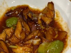 -关东小磨东北菜(上海长风大悦城店)