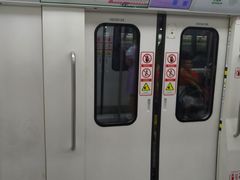 -红土地(地铁站)