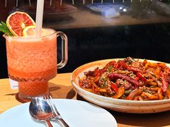椒麻鸡肉乌冬面-魏客咖啡(中铁中心店)