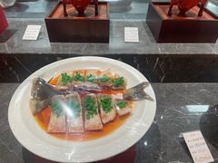 -艳阳天·非遗楚菜(武汉客厅店)