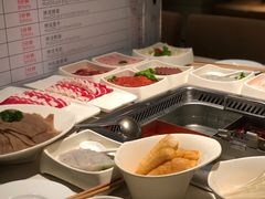-海底捞火锅鲜切牛肉主题店(长寿路店)