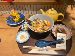 -啢啢茶寮(芳华横街店)