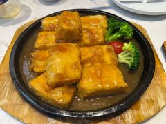 铁板鲍汁豆腐-峨嵋小镇·川菜(勒泰中心店)