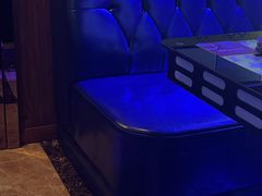 -唱吧麦颂KTV(松江五龙商业广场店)