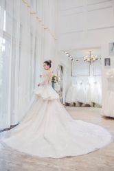 点击看大图 -派丽莫Pellimo原创设计婚纱品牌