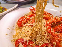 -肥肥虾庄·金牌油焖大虾(沙湖店)