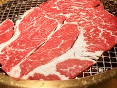 -铭牛烧肉·和牛海鲜自助(高新月牙湖店)