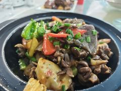 海鲜街什锦煲-海鲜街菜馆(海珠南路店)