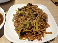 -六泰居·尔滨地标·东北菜(黄河路店)