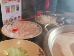 -小龙坎火锅(湖滨银泰in77店)