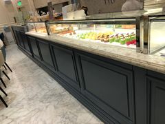 面包甜点陈列柜-法桐蛋糕·手作面包(万象城店)