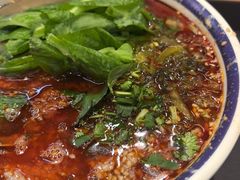 -云阿蛮云南生烫牛肉米线(奉贤路店)