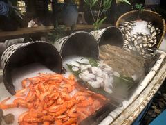 -领鲜活海鲜榴莲自助火锅(东门店)