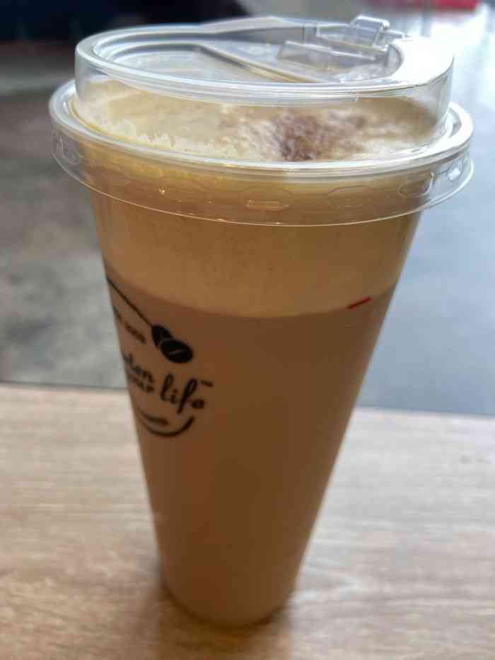 85度c(富阳宝龙店)-"富阳的老面包店了「海岩奶绿」从高中的时候.