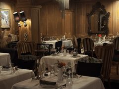 -火车头法国西餐厅