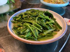 蒜蓉油麦菜-95号酱骨·一块豆腐(展春园西路店)