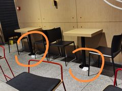 大堂-麦当劳(展览路店)