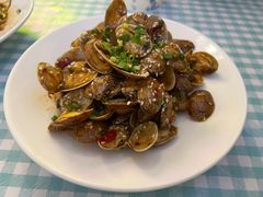-捌贰虾蟹·江湖菜馆(江汉路店)