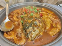 -新天明砂锅鱼头煲