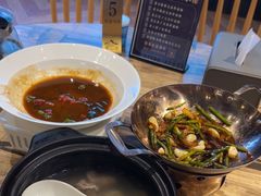 -香山湖家家宴(中山陵店)