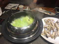 -马路边上·小海鲜烧烤(八一路店)
