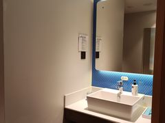 -珠海拱北口岸智选假日酒店