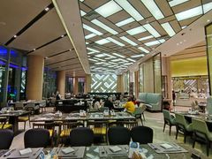 大堂-前海华侨城JW万豪酒店·都会尚膳自助餐厅·牛排海鲜酒水畅飨