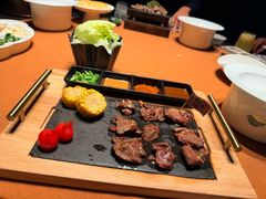 -左庭右院鲜牛肉火锅黑金店(陆家嘴中心店)