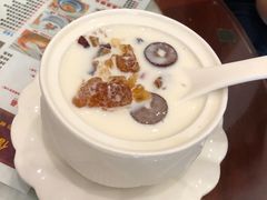 -广信牛奶甜品世家(台东店)