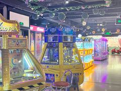 -奇奇乐园(上海仲盛世界商城店)