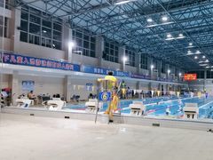 -奥冠体育华师附中恒温游泳馆