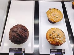 -星巴克臻选(济南万达店)