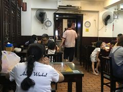 大堂-长人馄饨铺(解放街店)