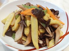-阿胖龙虾小海鲜(宁国南路总店)