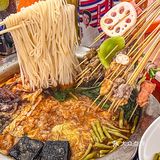 大连首家‼️螺蛳粉串串火锅又香又臭💥无法拒绝