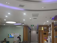 -雅悦齿科(顾村公园店)