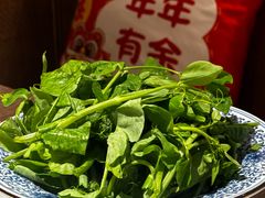 -尚尚仙·酸汤猪手·猪肚鸡火锅(华联万柳购物中心店)