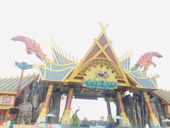 -七彩云南欢乐世界