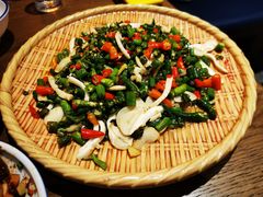 -二孃鸡爪爪(东风路总店)