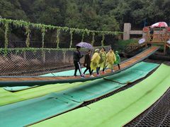 -玻璃桥景区石牛寨