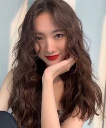 -丝语萱形象