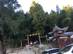 -罗田薄刀峰风景区
