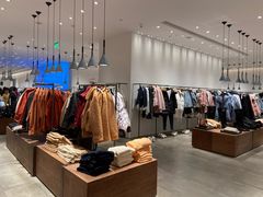 -URBAN REVIVO(西安Momopark店)
