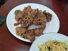 -湖南人家湘菜馆(镇江路店)