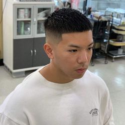 -贝勒爷专业男发