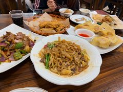 -南记食粥坊·宵夜大排档(岭南分店)