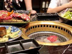 -山川小町·极番烧肉(新地假日广场店)