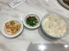-犇逸·乐山跷脚牛肉·四川现炒(览海店)